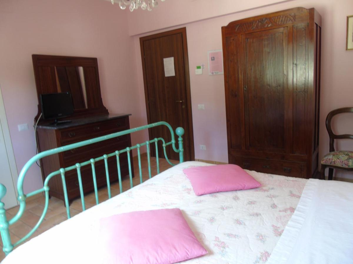 Agriturismo Camera Rosa Todi Eksteriør bilde