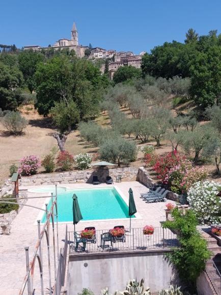 Agriturismo Camera Rosa Todi Eksteriør bilde