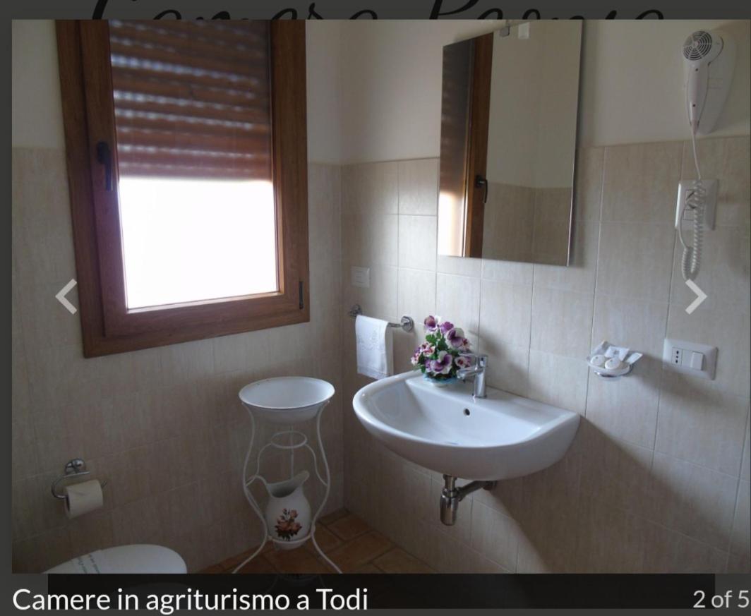 Agriturismo Camera Rosa Todi Eksteriør bilde